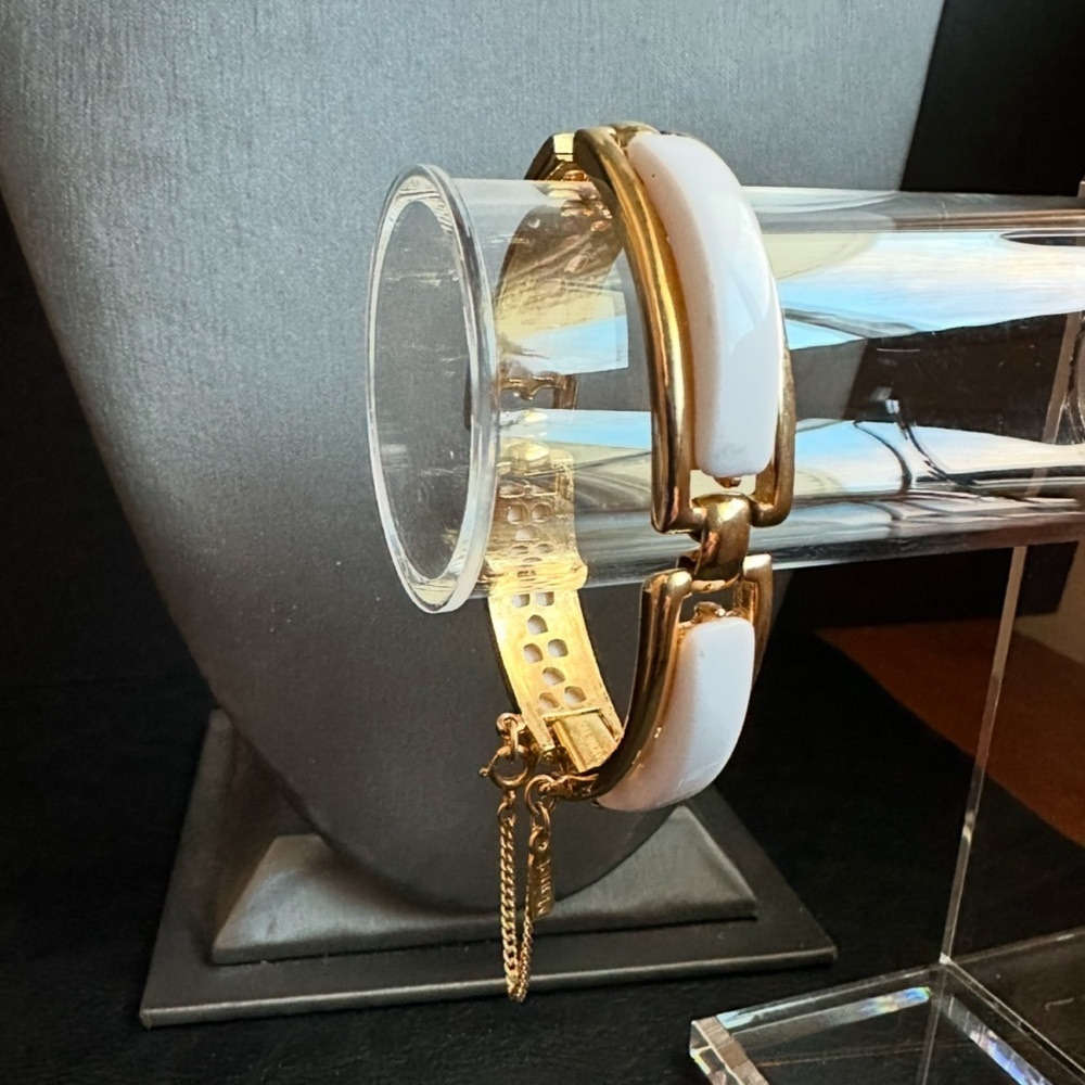 VTG Monet Bracelet Gold Tone & White Acrylic Lucite Rectangular Panel Links